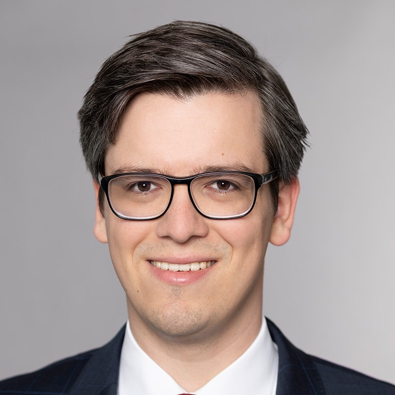 Dr Robert Burkert